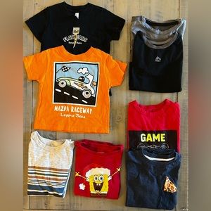 Lot of 8 Boys Tee Shirts - variety of sizes